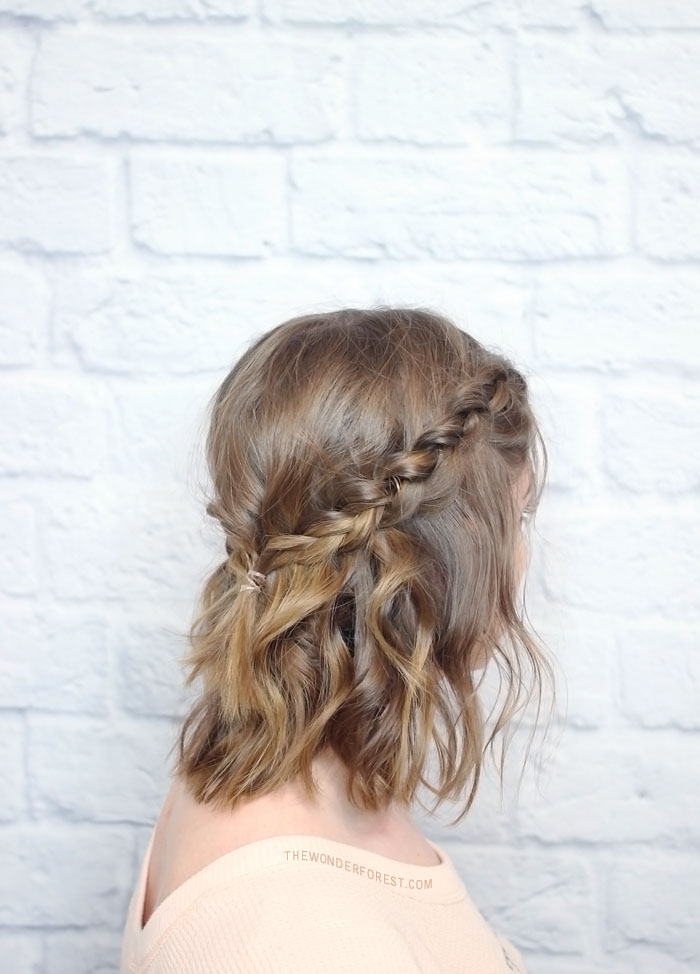 8 Of the Cutest Wedding Flower Girl Hairstyles You'll Ever See - Tulle &  Chantilly Wedding Blog