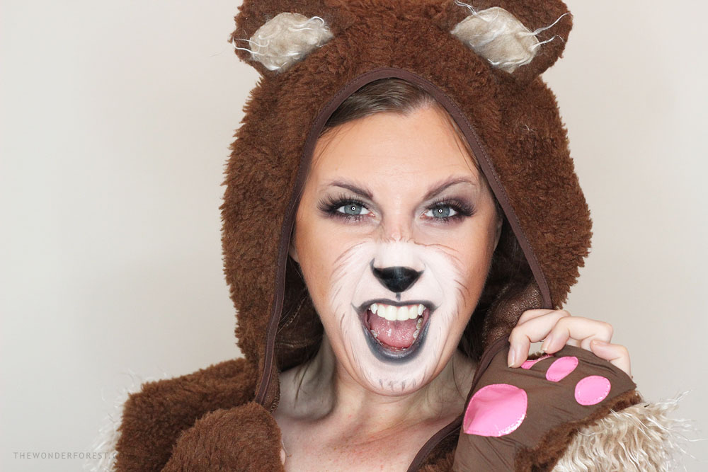 Mauve Colonial indre Cute Bear Makeup Tutorial for Halloween - Wonder Forest