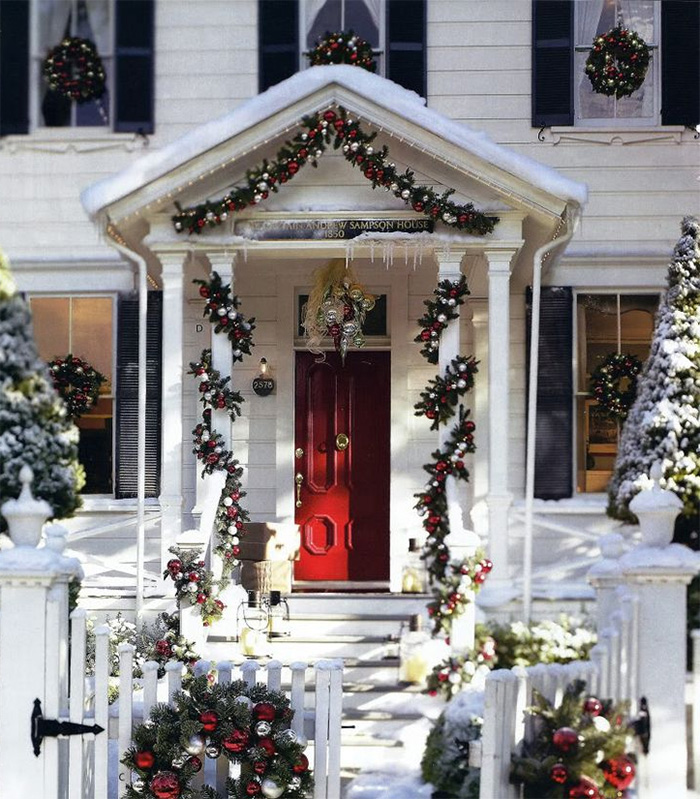 Christmas House with Garland Door