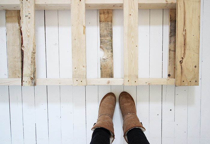 DIY Pallet Bed Frame