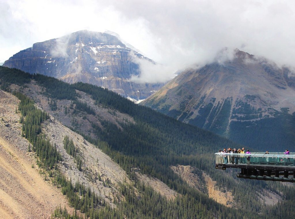 5 Places in Canada to Visit in the Next Year: Jasper, Alberta
