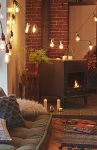 5 Ways to Cozy Up Your Living Room For Autumn