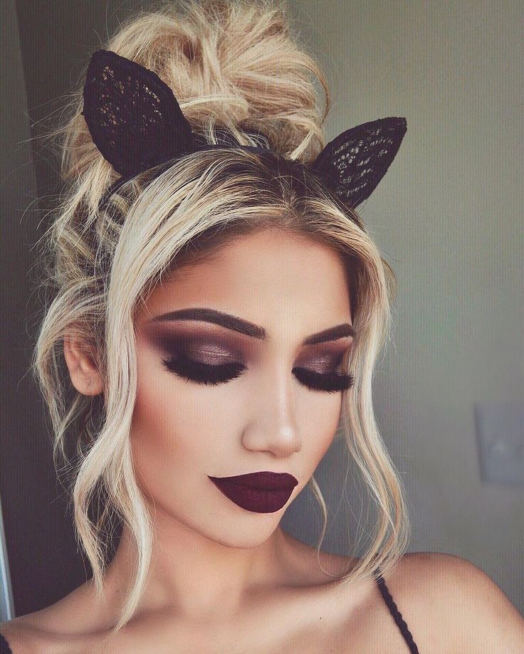 Pretty Cat Halloween Makeup