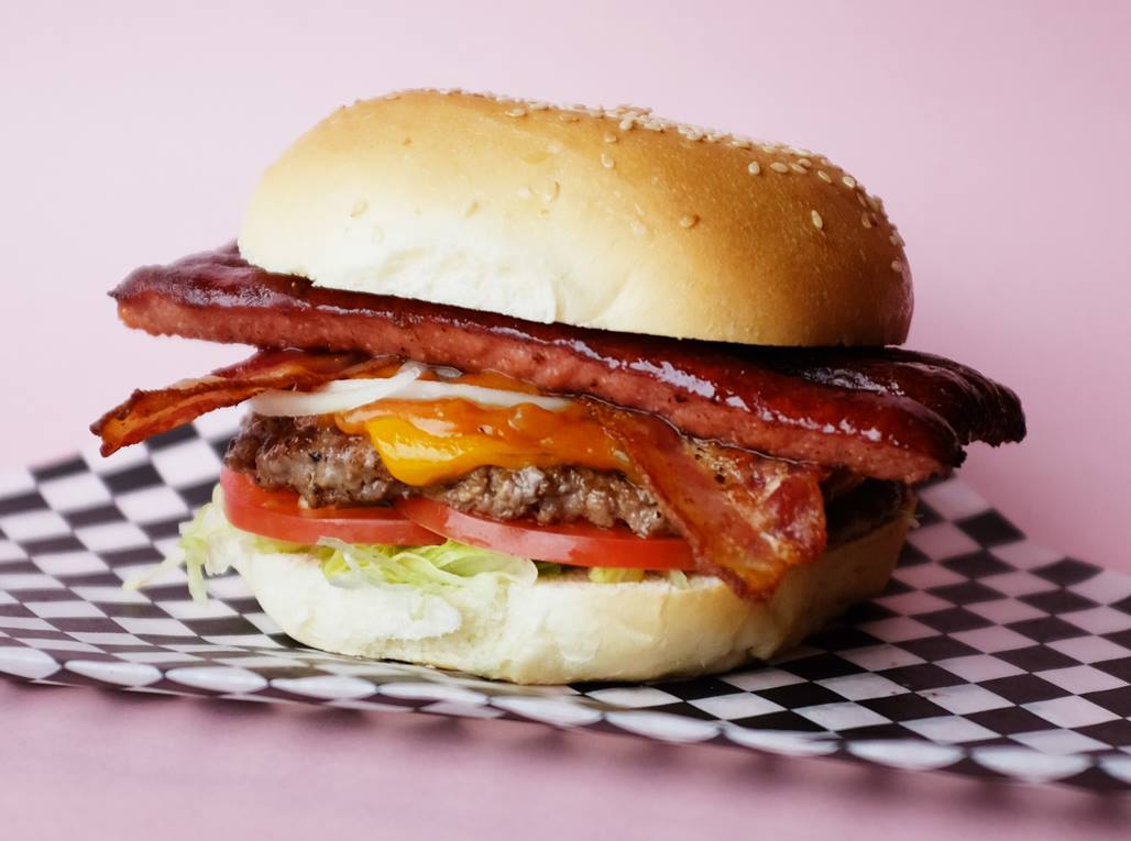When In Calgary, Canada. 5 Cheap Yet Delish Eats You Gotta Dig In To: Boogie's Burgers