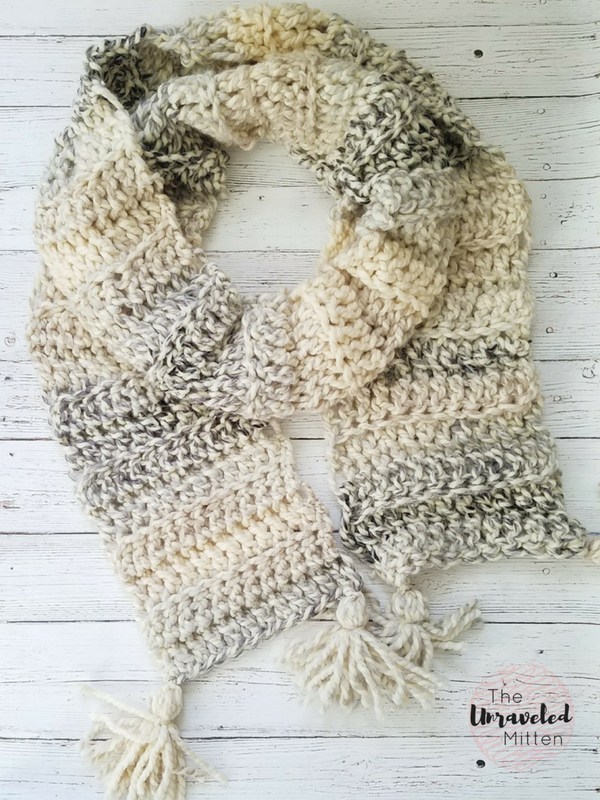 Super Easy Crochet Scarf Pattern