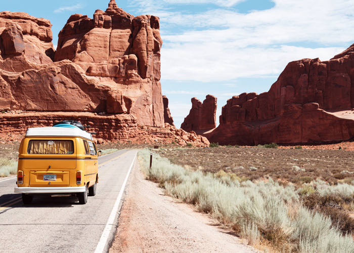 How To Plan An (Almost) Stress-Free Road Trip With Kids