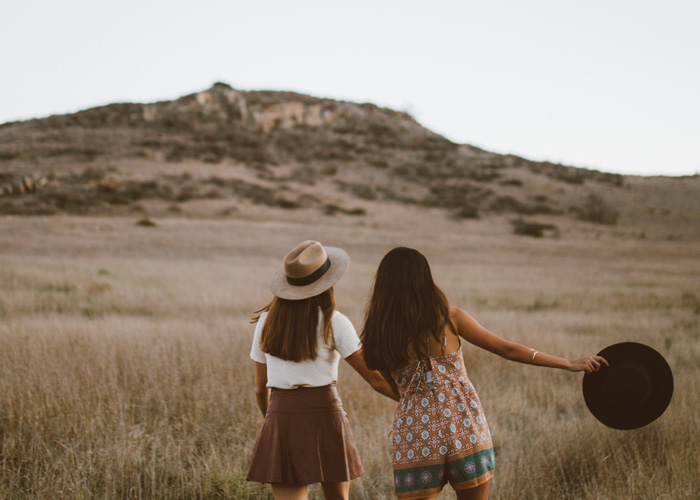 5 Ways to Survive A Vacation With Your BFF