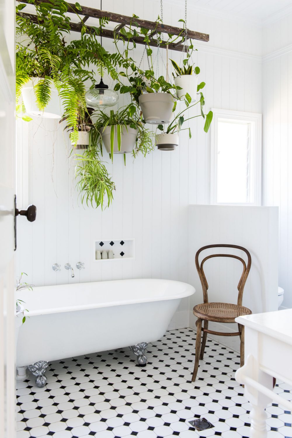 7 Ways to Beautify Your Bathroom