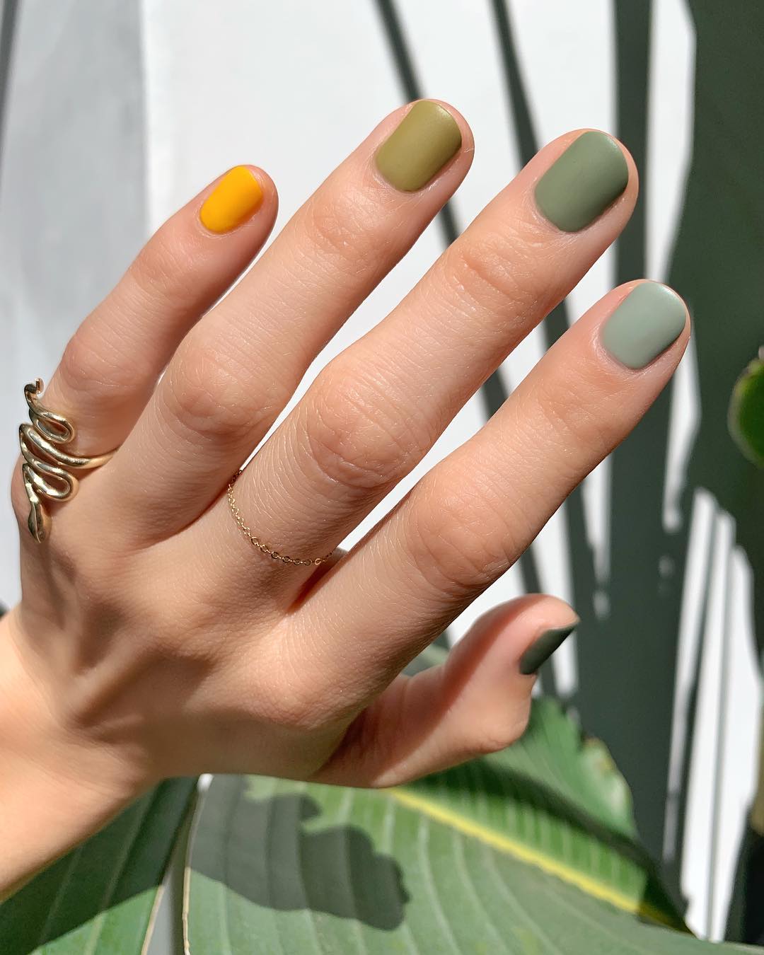 10 Beautiful Nail Designs To Wear This Fall Wonder Forest