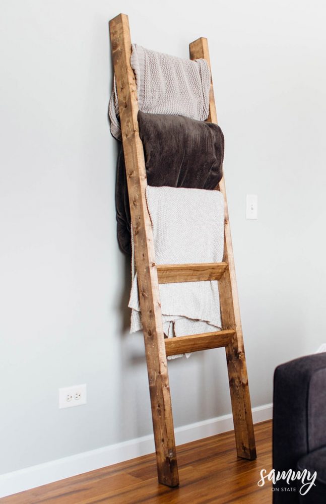 DIY Blanket Ladder