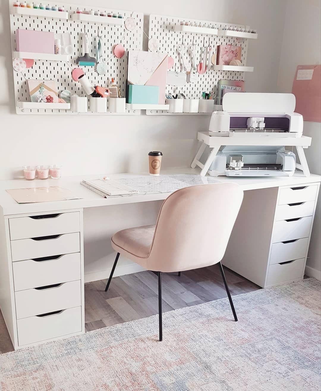 Cricut Stand Craft Room