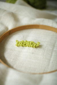 Beginner Punch Needle Tutorial: Leaf Pillow DIY