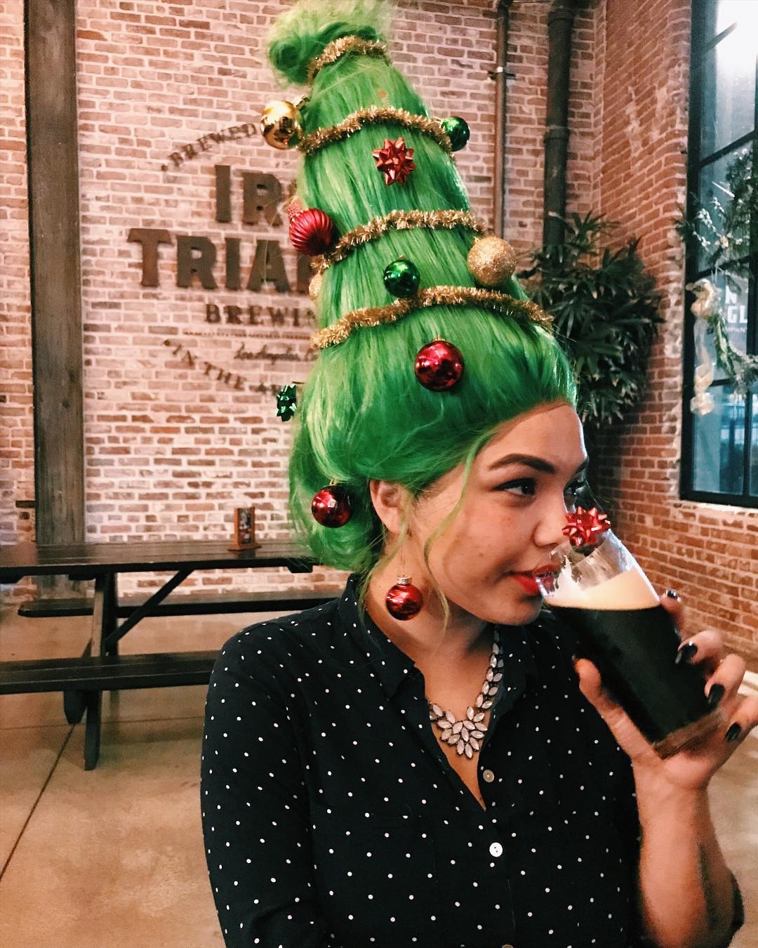 30 Dazzling Hair Styles to Inspire You This Holiday Season