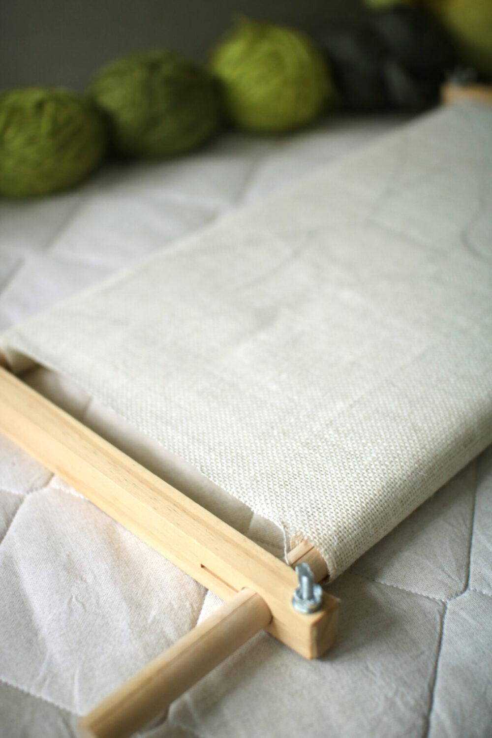 Beginner Punch Needle Tutorial: Leaf Pillow DIY