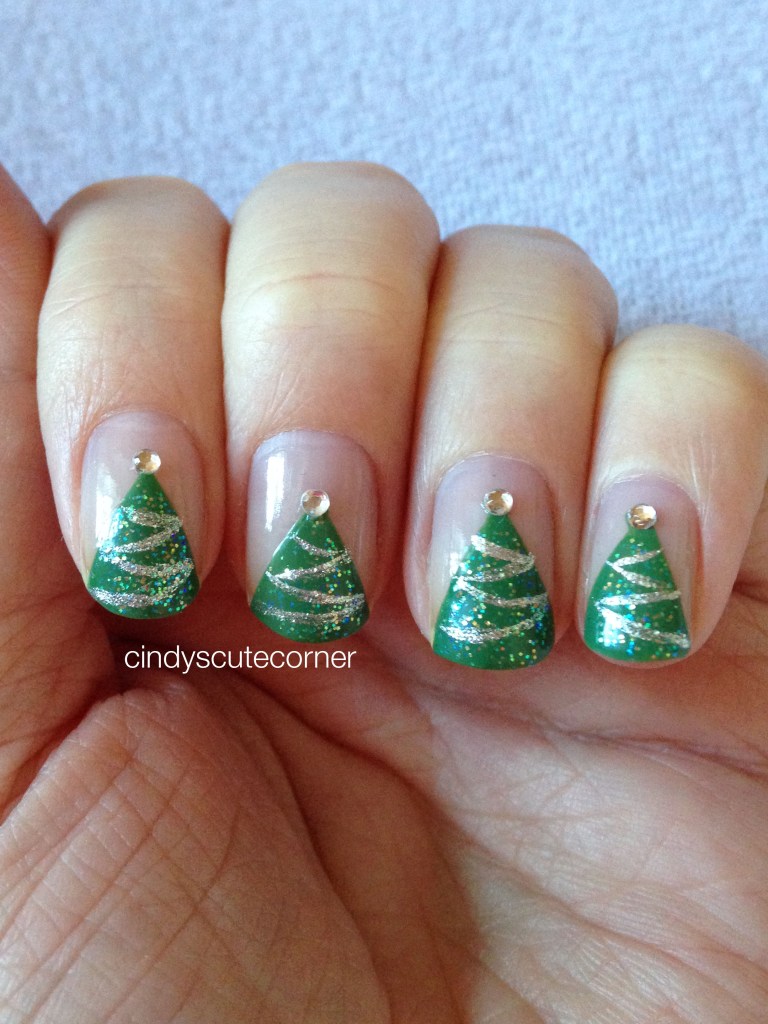 15 wunderschöne festliche Nail Art Ideen