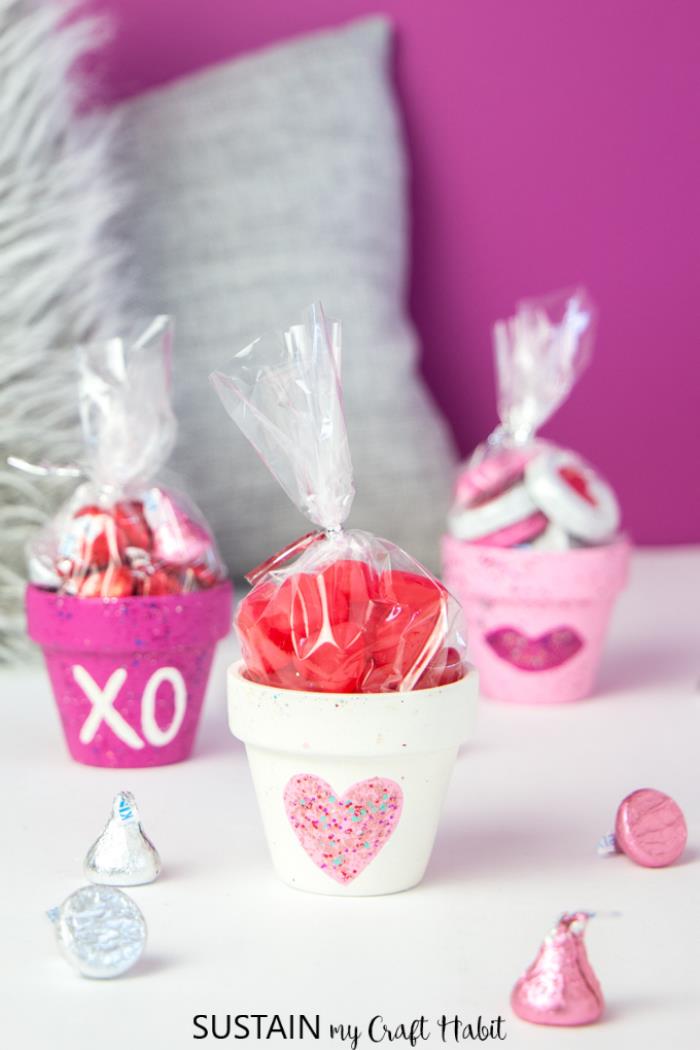 20 Valentine’s Day Crafts For Families