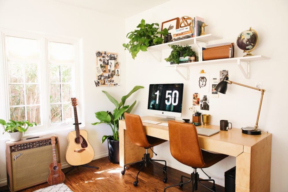 15 Home Offices to Inspire Your Creativity