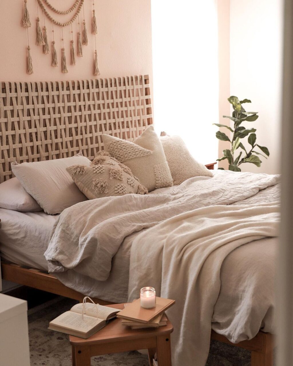 15 Awesome Headboard Ideas