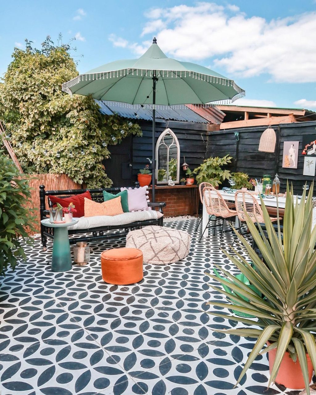 20 Super Dreamy Outdoor Spaces