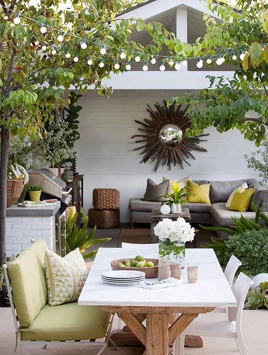 20 Super Dreamy Outdoor Spaces