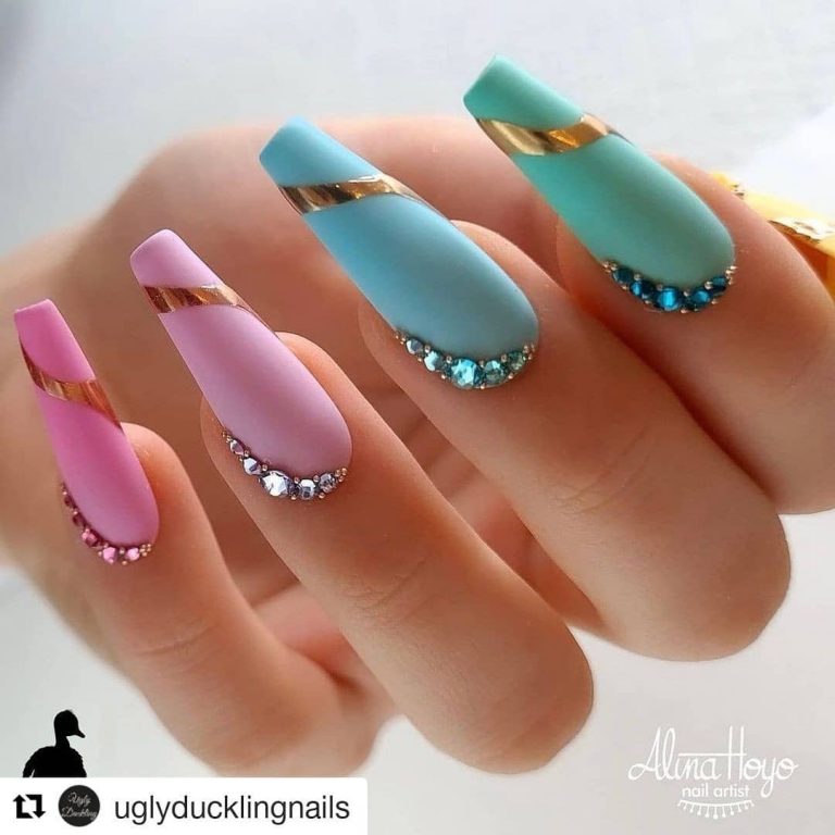 pastel nails