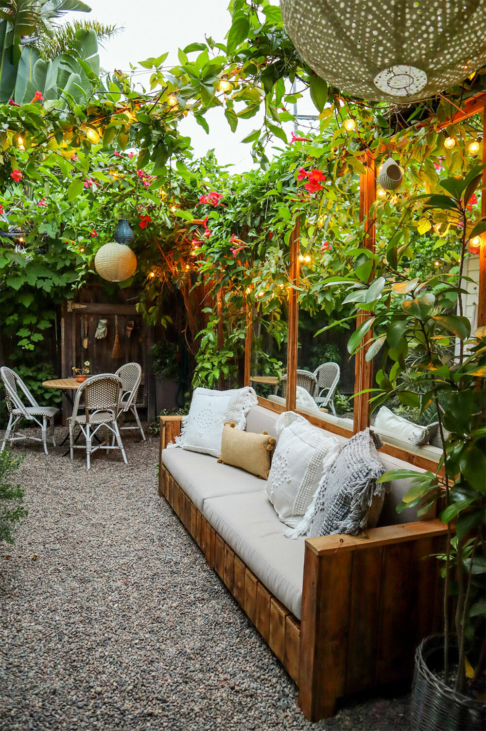 20 Super Dreamy Outdoor Spaces