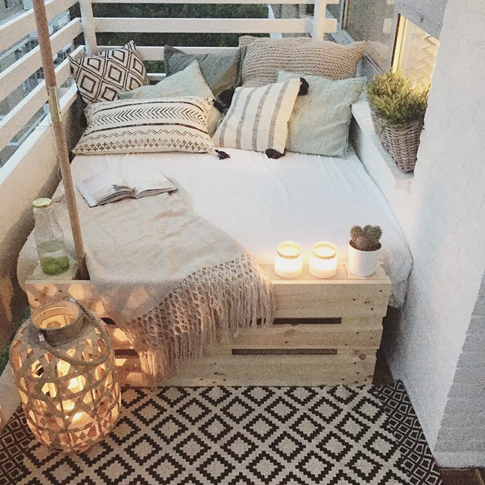 15 Decor Ideas for Small Outdoor Spaces