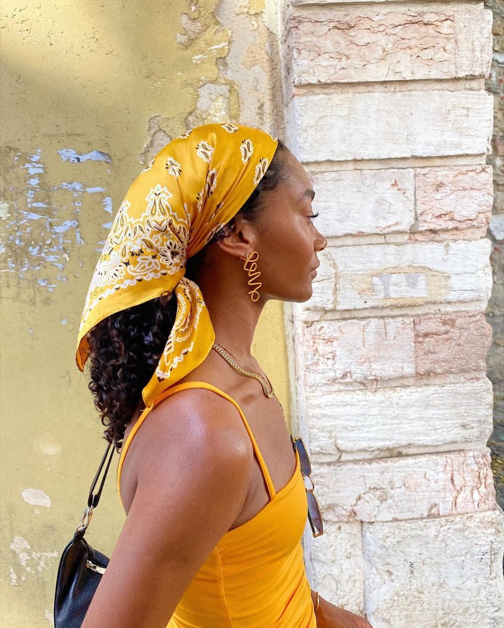 15 Bandana and Scarf Hairstyles You Need To Try