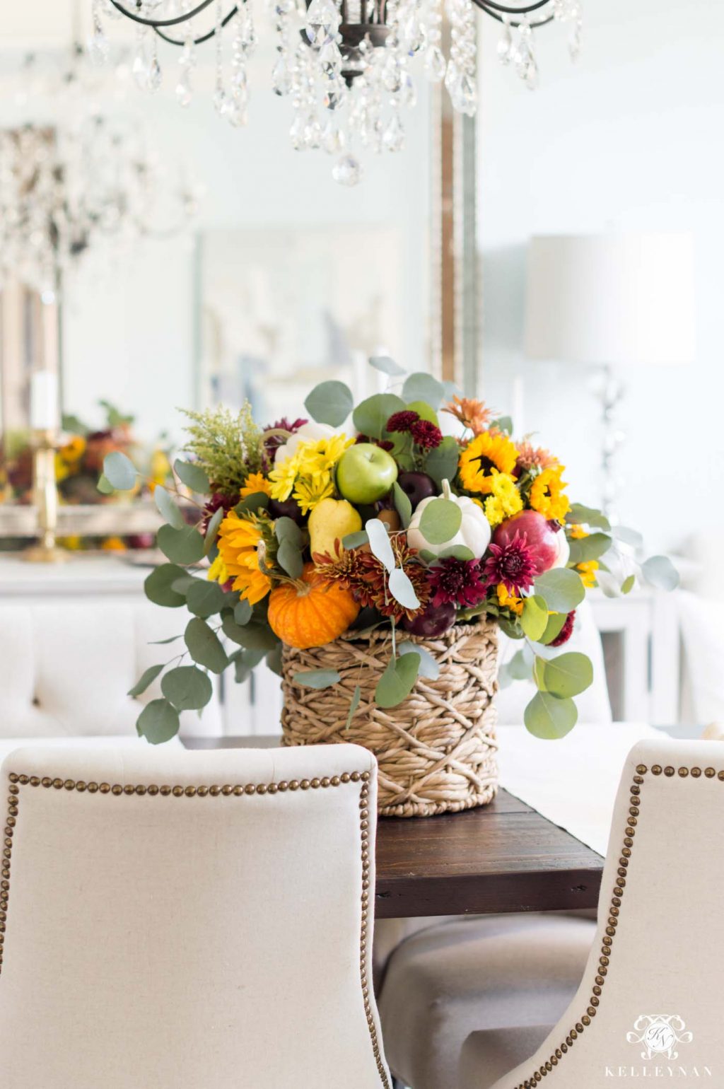 12 Fall Floral Arrangements and Centrepieces