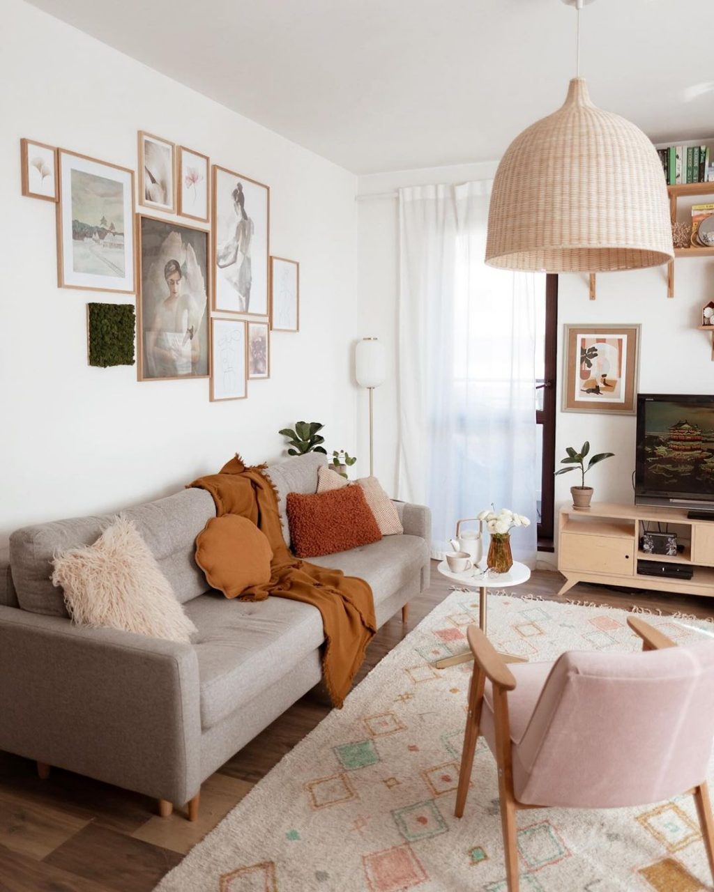 15 Cozy Boho Living Rooms You'll Love