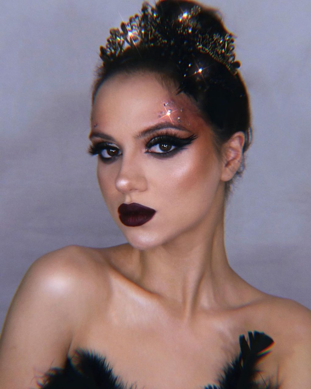 15 Incredible Halloween Makeup Looks