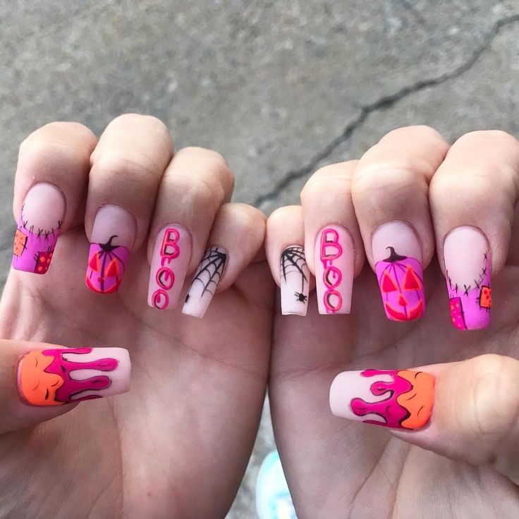 15 Halloween Themed Nail Design Ideas