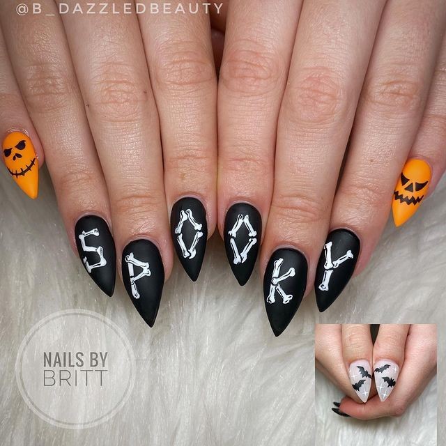 15 Halloween Themed Nail Design Ideas