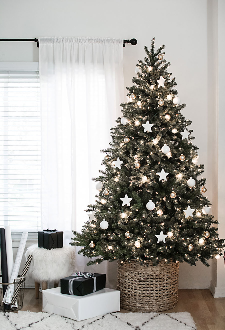 20 Gorgeous Christmas Tree Decorating Ideas for 2021