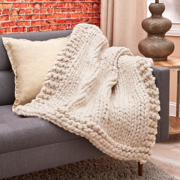 15 Cozy Knit & Crochet Blankets You Can Make this Season