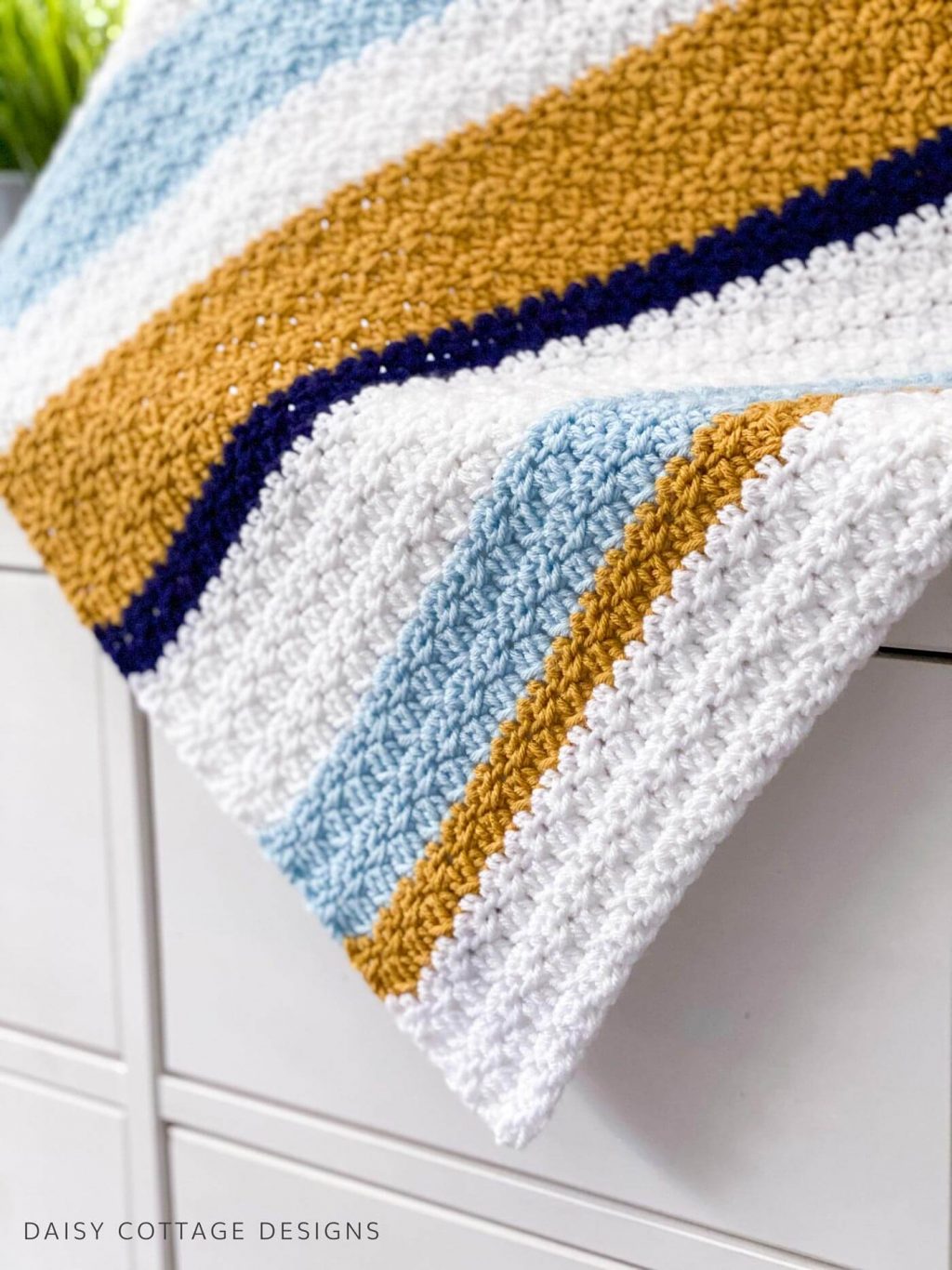 15 Cozy Knitting Blankets You Can Make this Season