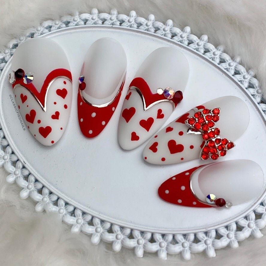 15 Gorgeous Valentine's Day Nail Art Ideas