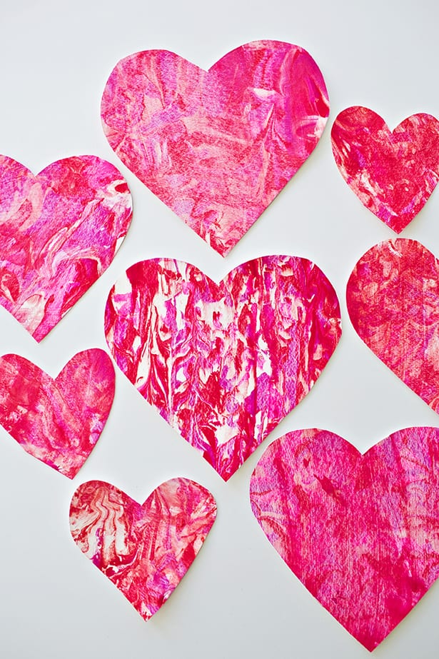 18 Fun Valentine’s Decorations On A Budget