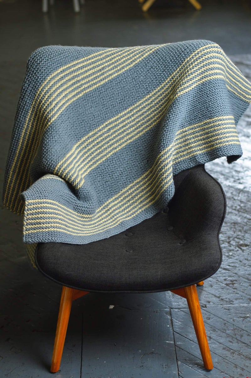 15 Cozy Knitting Blankets You Can Make this Season