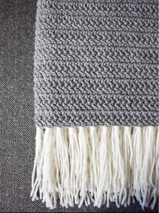 15 Cozy Knitting Blankets You Can Make this Season