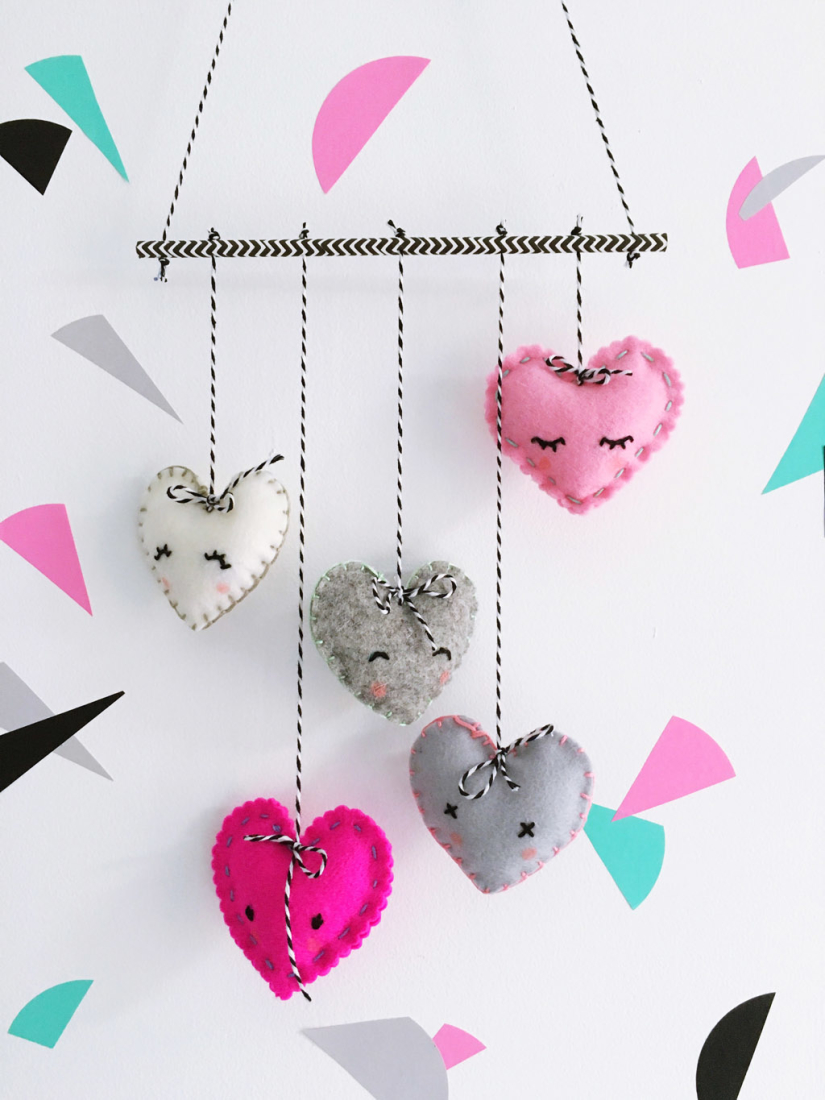 18 Fun Valentine’s Decorations On A Budget