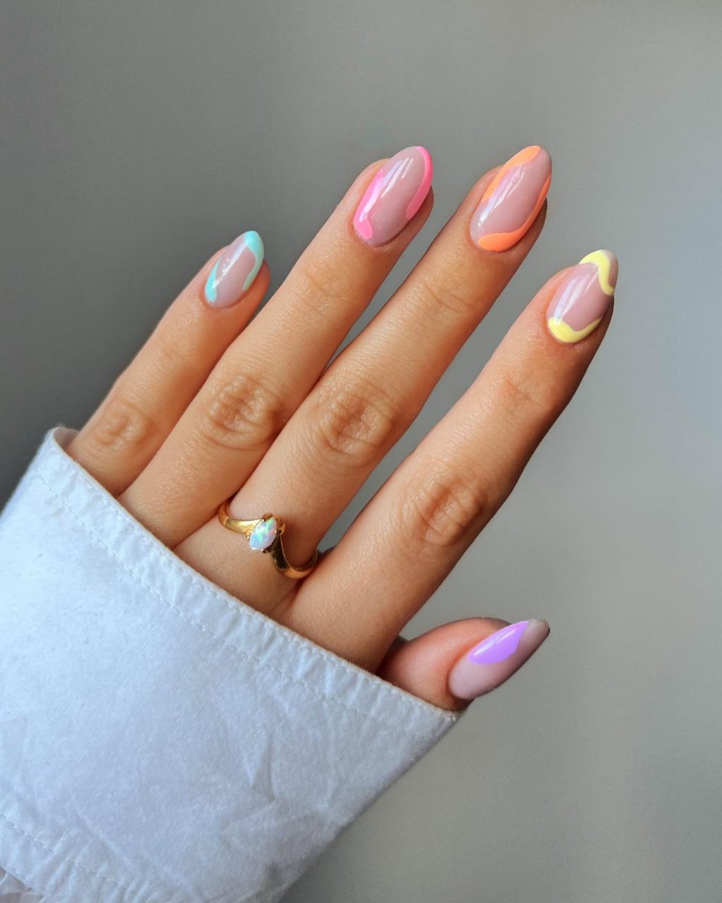 15 Cute and Simple Spring Nail Art Ideas