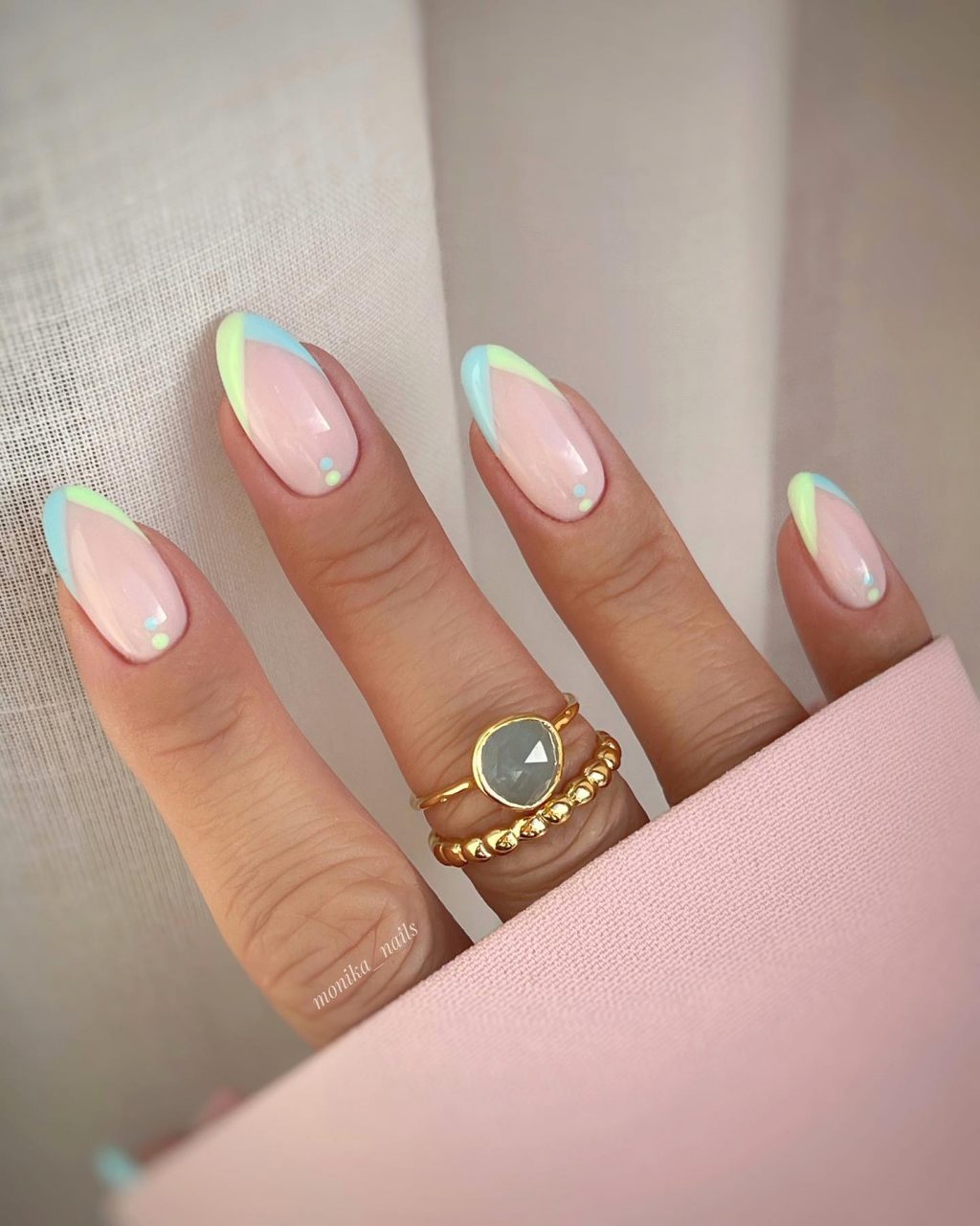 25 Simple Nail Designs for a Subtly Stunning Manicure