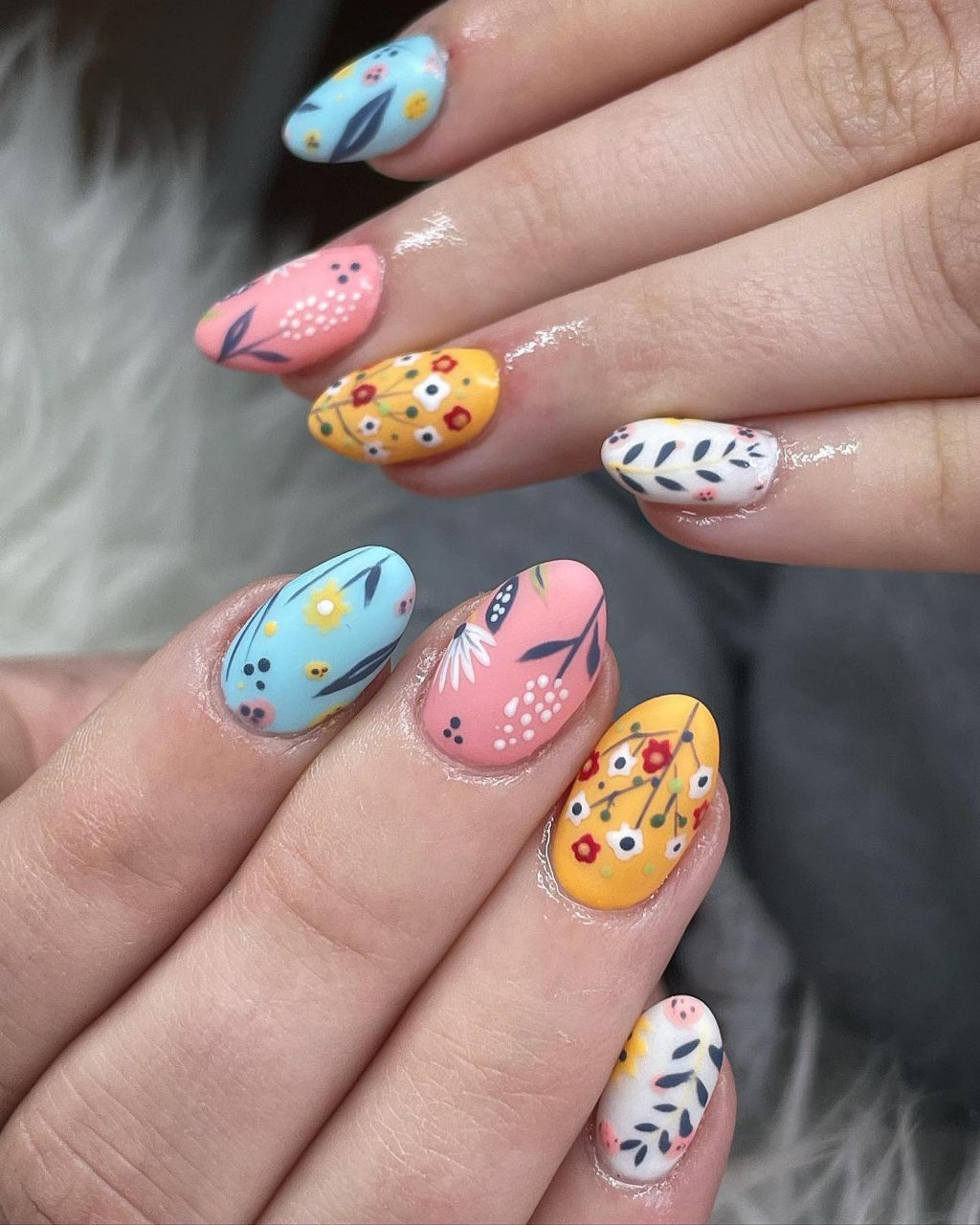 15 Cute and Simple Spring Nail Art Ideas  Wonder Forest
