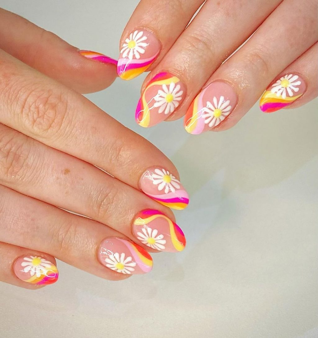 20 Pool Party Inspired Summer Nail Art Ideas