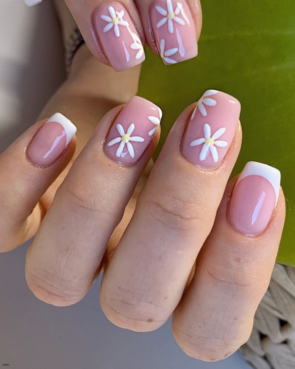 20 Pool Party Inspired Summer Nail Art Ideas