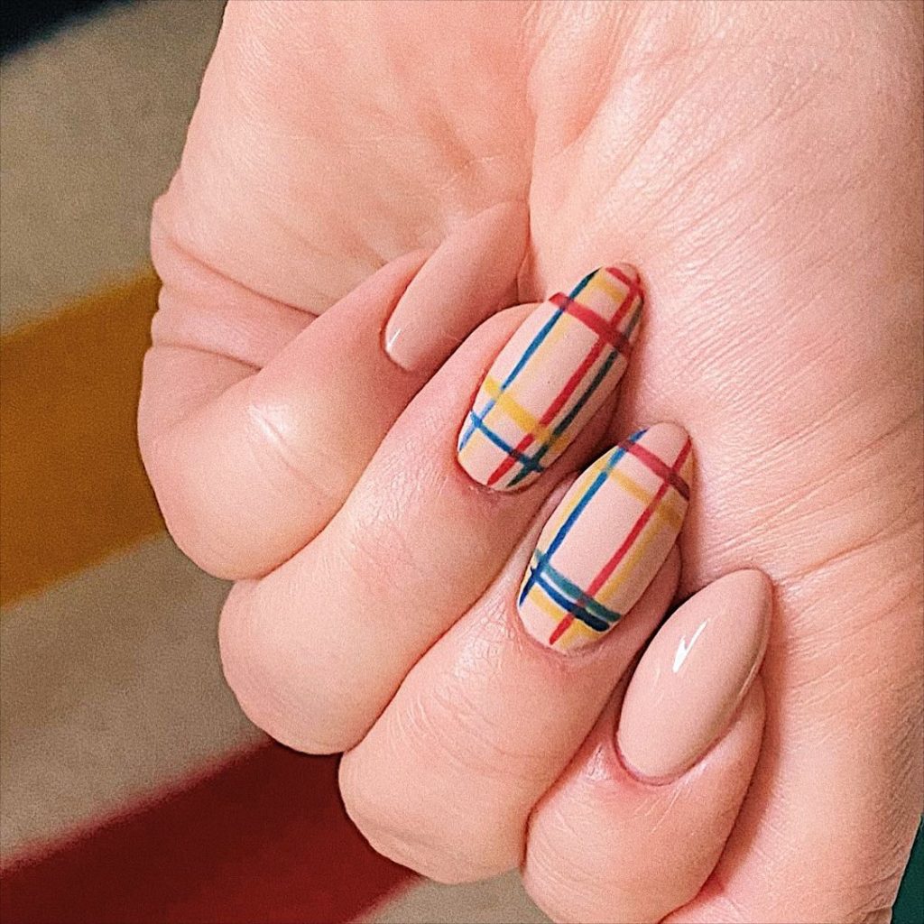 15 Autumn Nails We've Fallen For