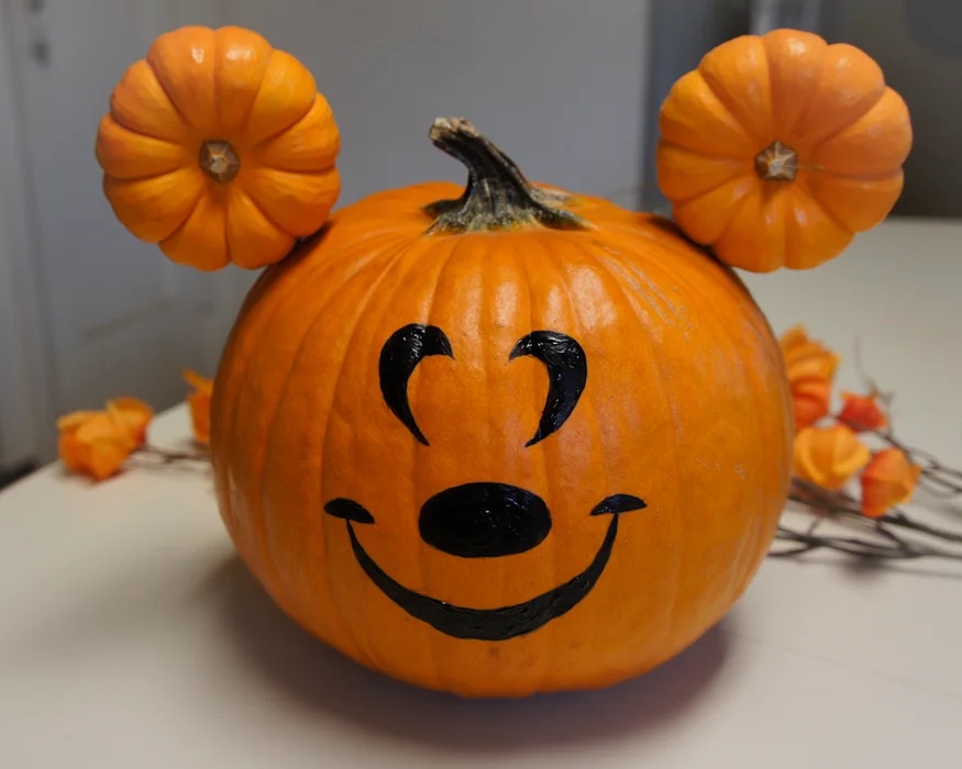 Mickey Mouse Disney Pumpkin