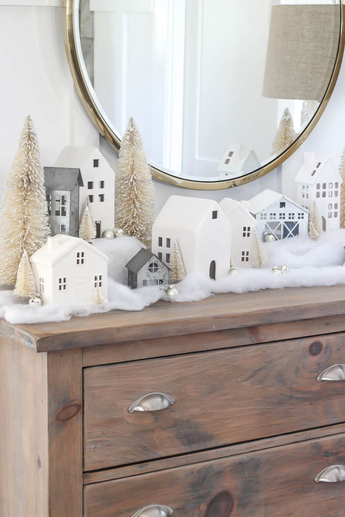 Neutral and Natural Christmas Decor Ideas for 2022