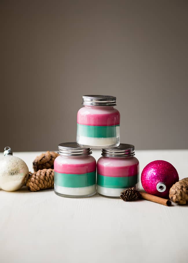 25 Christmas Crafts to Make And Sell in 2022
